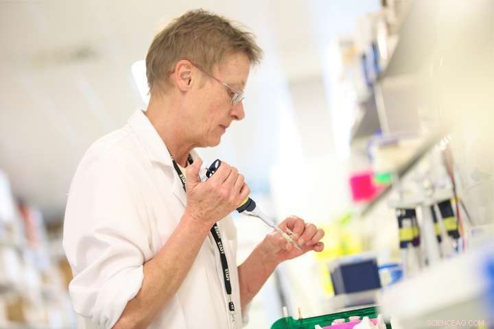 LSTM Team Pioneers Novel Synthetic Medications and Delivery Methods for Immune-Mediated Neuropathies