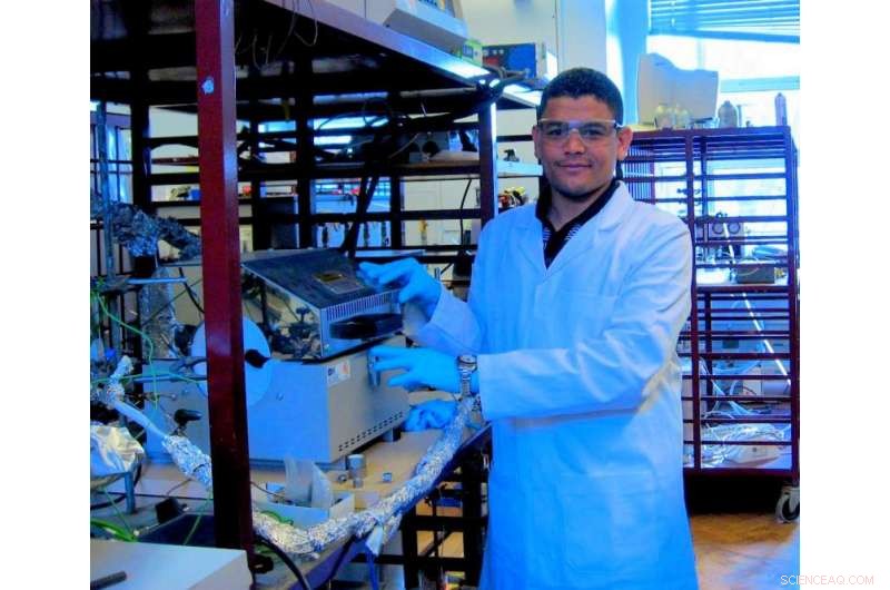 Queen s University Scientist Transforms Waste Al Foil into Powerful Biofuel Catalyst