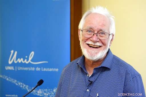 Revolutionary Nobel-Winning Technique Maps Molecules Like Google Earth