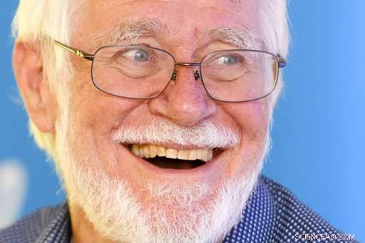 Nobel Chemistry Prize Awarded for Breakthrough Cryo‑Electron Microscopy