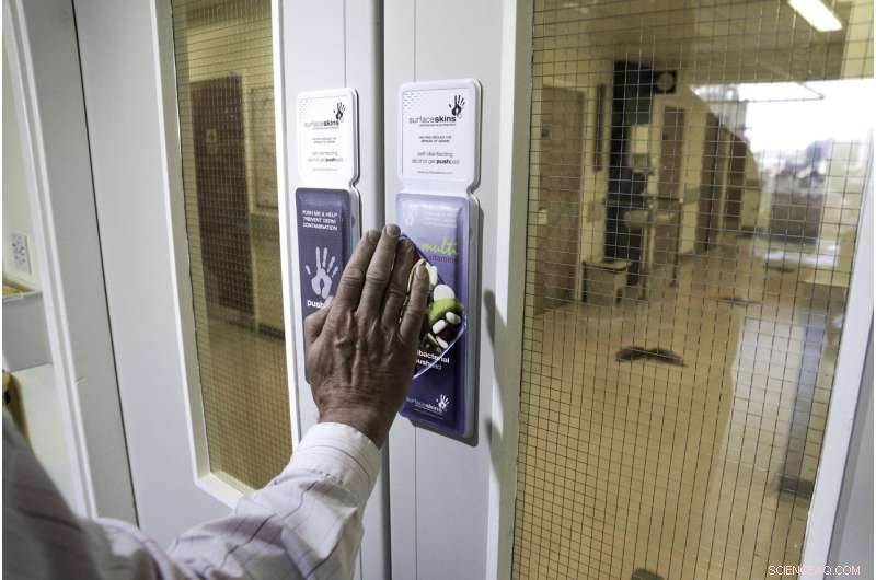 Introducing an Innovative Self‑Disinfecting Textile: A Breakthrough Against Hospital‑Acquired Infections