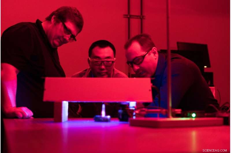 New Rhenium-Based Compound Illuminates Path to Alzheimer s Therapy