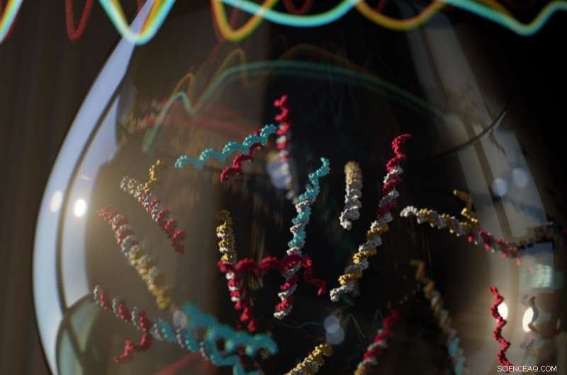 Pioneering Chemical Oscillator Achieves Unprecedented Molecular Control