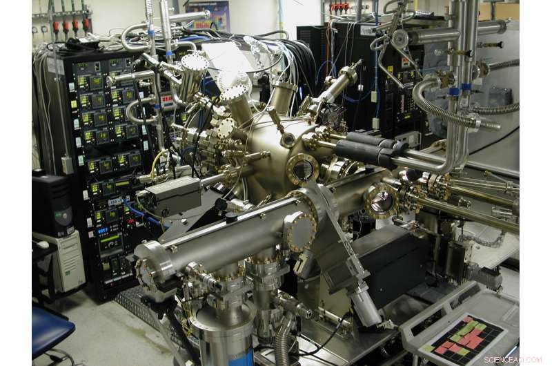 Army Research Lab Unveils Affordable Infrared Material for Night Vision