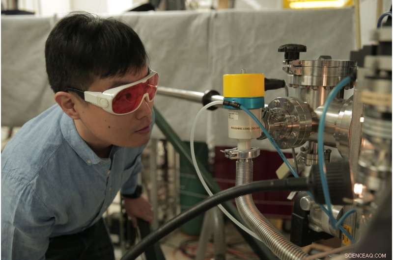 Researchers Crack Material Mystery Unlocking Next‑Generation Electronics