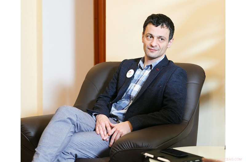 Scientists Reveal Detailed Crystal Structure of Sodium Boride