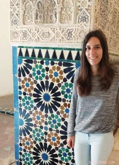 New Metal‑Organic Framework Mirrors 14th‑Century Alhambra Mosaic