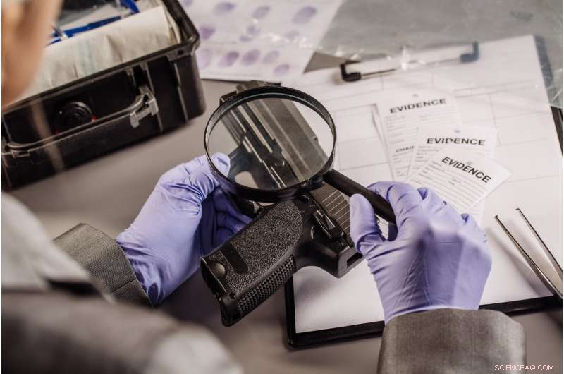 New Non-Destructive Method Recovers DNA from Fingerprints