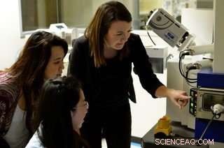 New Research Reveals Effective Strategies to Strengthen Implant-Bone Integration