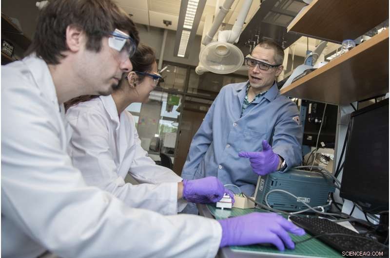 New Heparin Purity Test Detects Contaminants Quickly