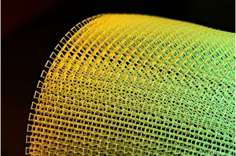 Mechanical Engineers Pioneer 3‑D Printing Technique for Advanced Piezoelectric Materials