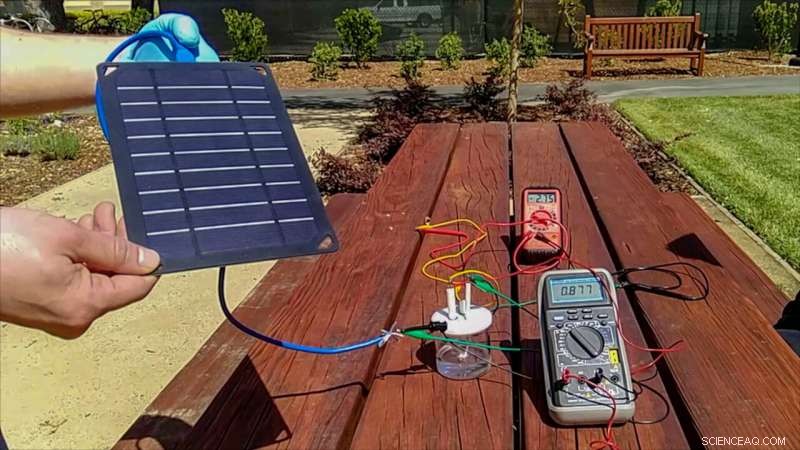 Stanford Team Innovates Solar-Powered Seawater Hydrogen Production