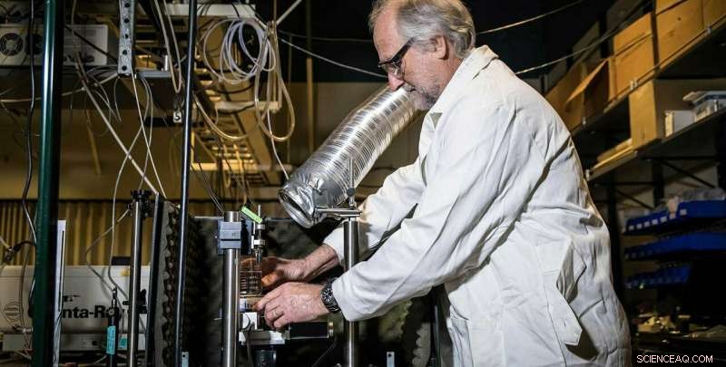 Laser Innovation Drives New Pathways for Renewable Fuel Production