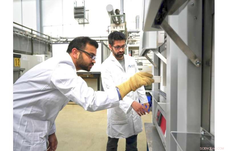 Revolutionizing Industry: High-Tech Max Phase Materials in Salt Crust