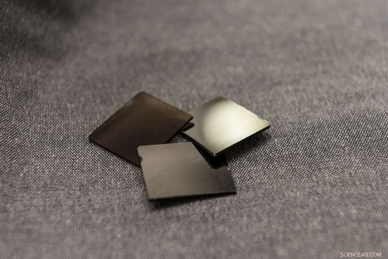 New Low‑Cost, Energy‑Efficient Materials Developed by Leading Scientists