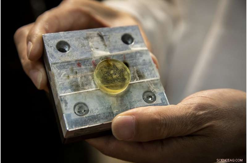 Revolutionary X‑ray Technique Accelerates Discovery of Tiny, Rare Crystals