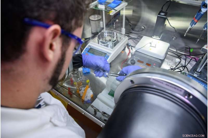 X‑ray Imaging Reveals Fracture Mechanisms in Solid‑State Batteries