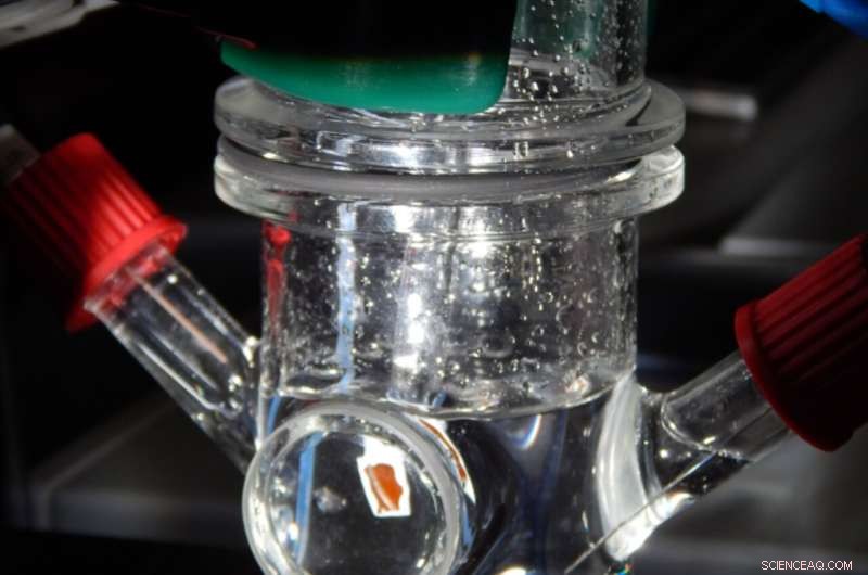 Harnessing Solar Energy to Produce Clean Fuel