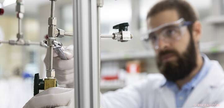 KAUST Innovates: Turning Waste Plastic into Advanced Filtration Membranes