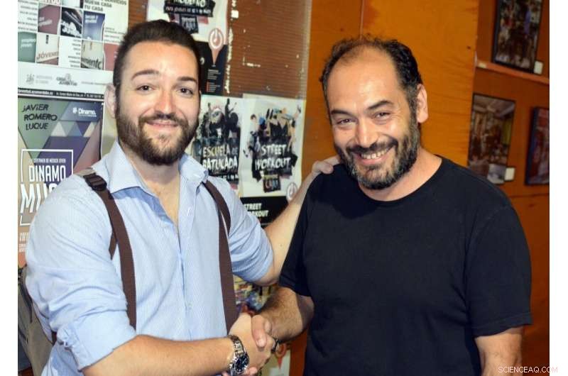 Developing Self‑Cleaning Surfaces Using Advanced 3‑D Printing Techniques