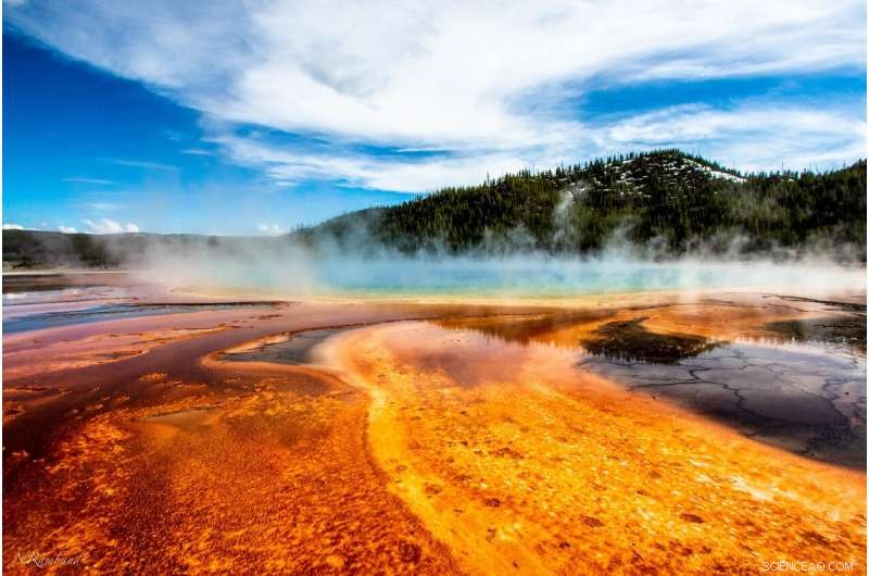 New Study Reveals Earth s Earliest Life Likely Originated in Chaotic, Volcanic Environments