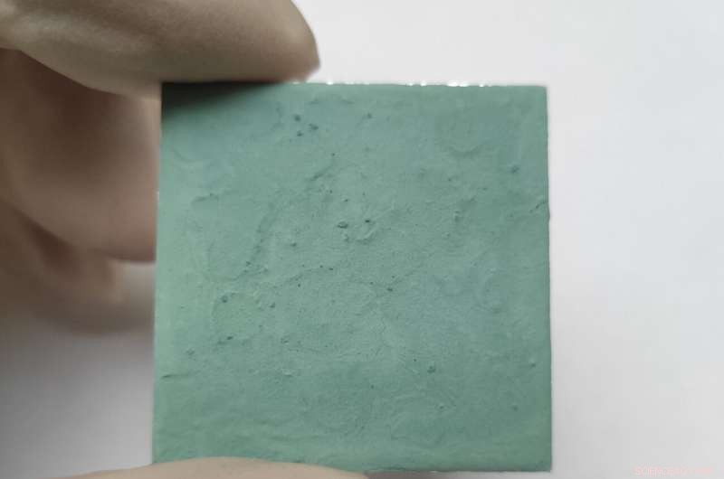 Advanced Coating Mimics Sweating to Keep Electronics Cool