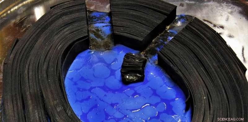 Vinegar Syndrome Accelerates Decay of Historical Films – A Growing Threat to Our Cinematic Heritage