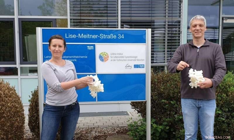 New Insights into Coffee s Bitter Compounds and Their Health Impact