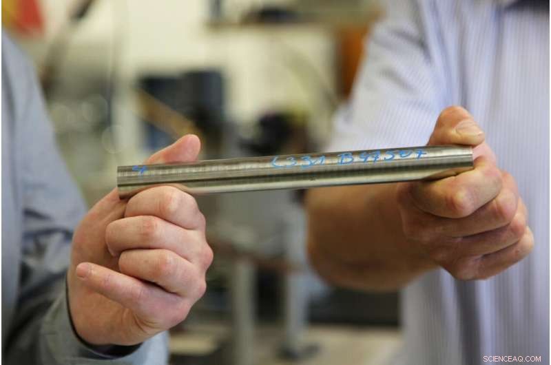 ISS Scientists Investigate Steel Properties in Microgravity