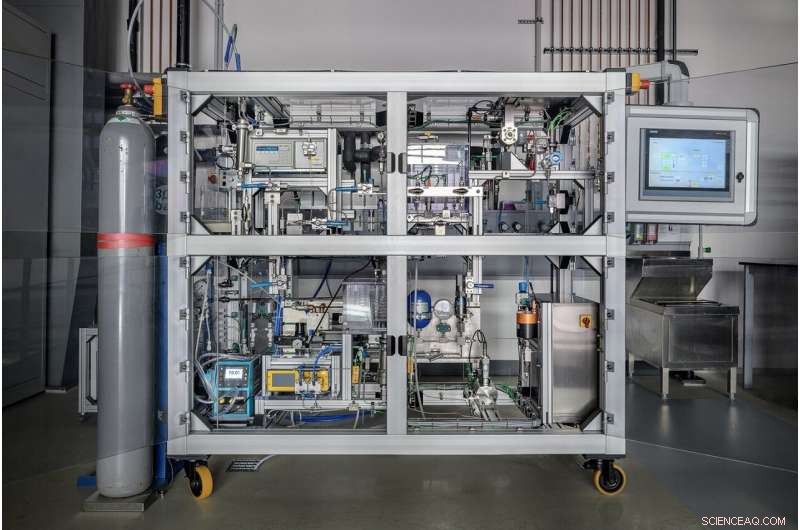 Tailored Bacterial Diets Produce Eco-Friendly Polymers for Cosmetic Packaging