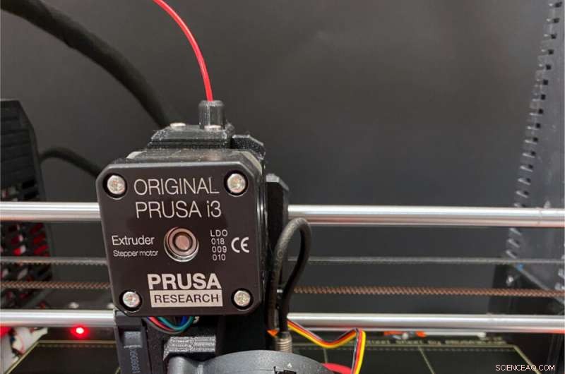 Revolutionizing Plastic Recycling: 3D‑Printed Phone Cases Made from Recycled Plastics