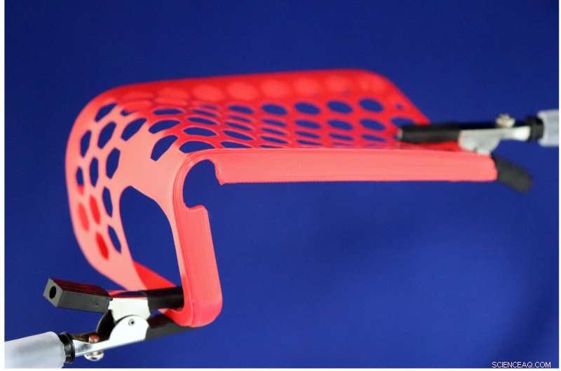 Revolutionizing Plastic Recycling: 3D‑Printed Phone Cases Made from Recycled Plastics