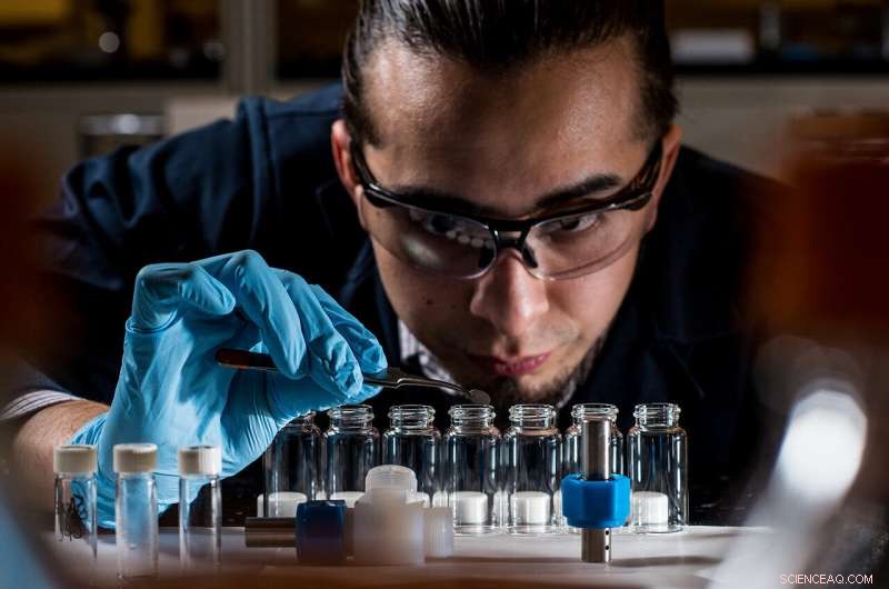 Optimized Electrolyte Boost Enhances Aqueous Dual‑Ion Battery Performance