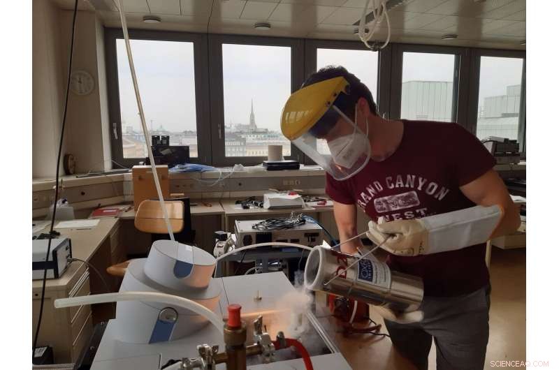 How Good Metals Go Bad: Discovery Uncovers Unexpected Properties of Exotic Metallic Compounds