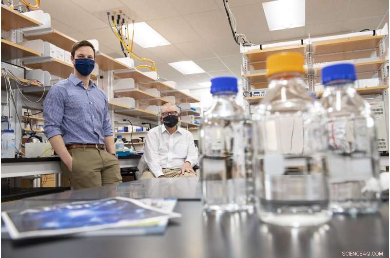 Chemists Harness Supercomputers to Decode Industrial Solvent Science