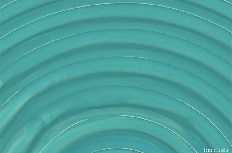 Harnessing Heat-Driven Polymer Fronts for Spontaneous Patterning in Synthetic Materials