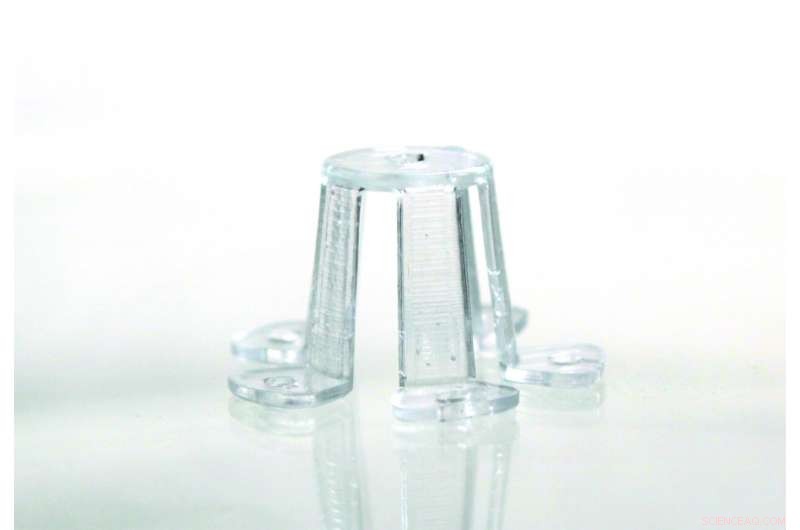 Scientists Develop Affordable, Eco‑Friendly Glass for High‑Tech Applications