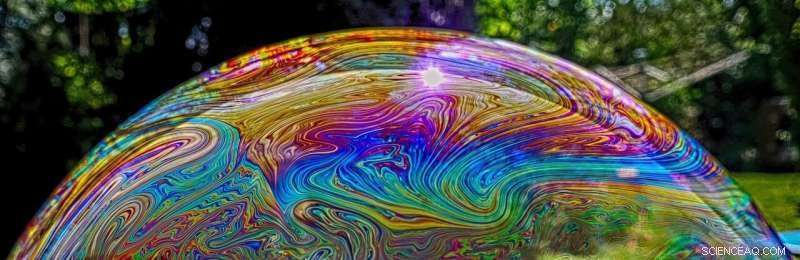 Nature-Inspired Breakthrough: Self‑Regulating Materials Developed