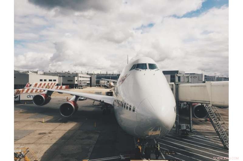 Innovative Design Method Yields Lighter, Stronger Carbon‑Fiber Composites