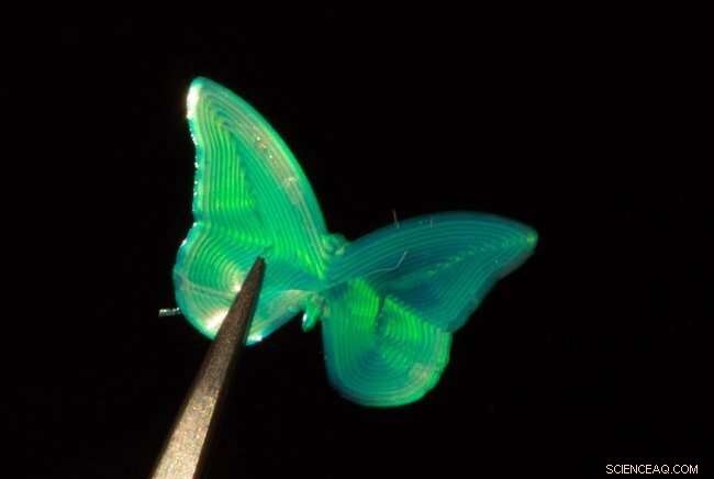 Revolutionary Liquid Crystal Ink Boosts 3D Printing Precision