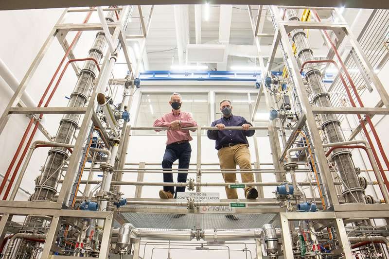 LSU Chemical Engineering Introduces Cutting-Edge Distillation Columns