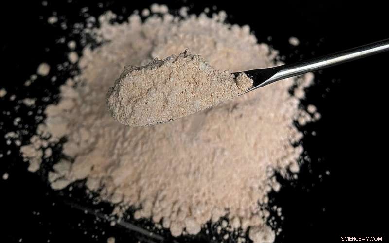 Mining Waste Offers Cost‑Saving Catalyst for Hydrogen Fuel Production