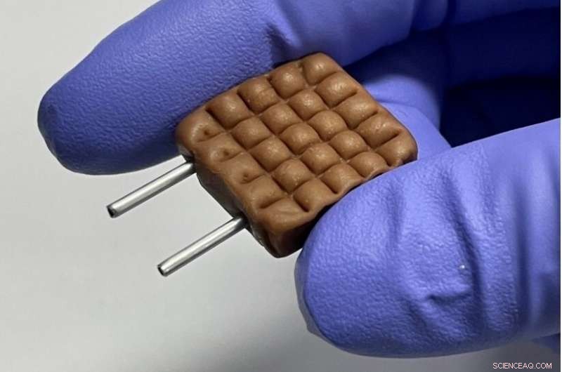 Innovative Tootsie Roll‑Based Sensor for Non‑Invasive Health Monitoring