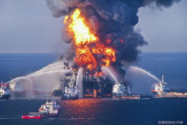 Rapid, Coordinated Cleanup of the Pacific Oil Spill