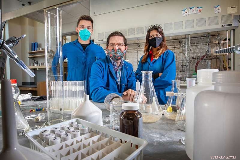 Revolutionary Platform Accelerates Synthesis of Key Drug Compounds