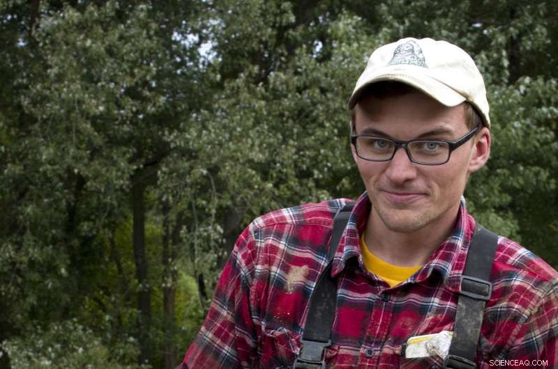 Illinois Researchers Spot First Wild Alligator Snapping Turtle in 30 Years