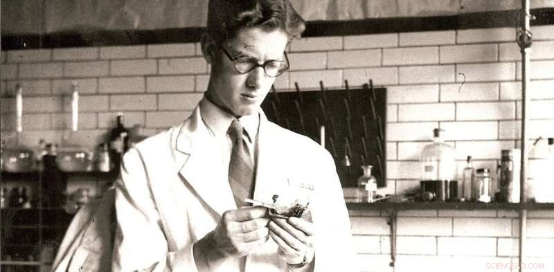 James Michael Creeth: The Overlooked Pioneer Behind DNA s Double Helix Discovery