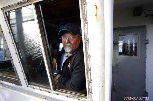 US Fishermen Express Concerns Over Offshore Wind Turbine Development