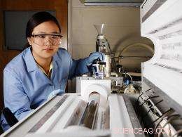 Revolutionary Battery Research Promises Minutes‑Long Phone Recharges