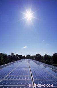 Researchers Break Light-Trapping Ceiling, Craft Ultra-Efficient Thin Solar Cells